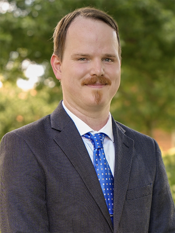 Headshot of Michael Lovell